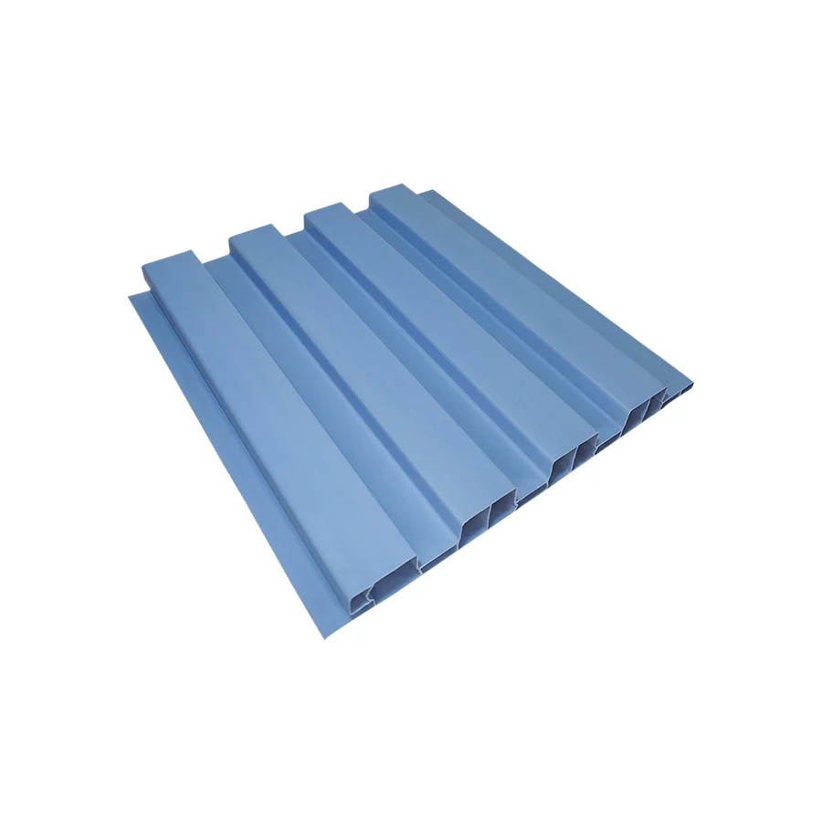 Painel ripado PVC na cor azul claro, fabricação Belo Santo