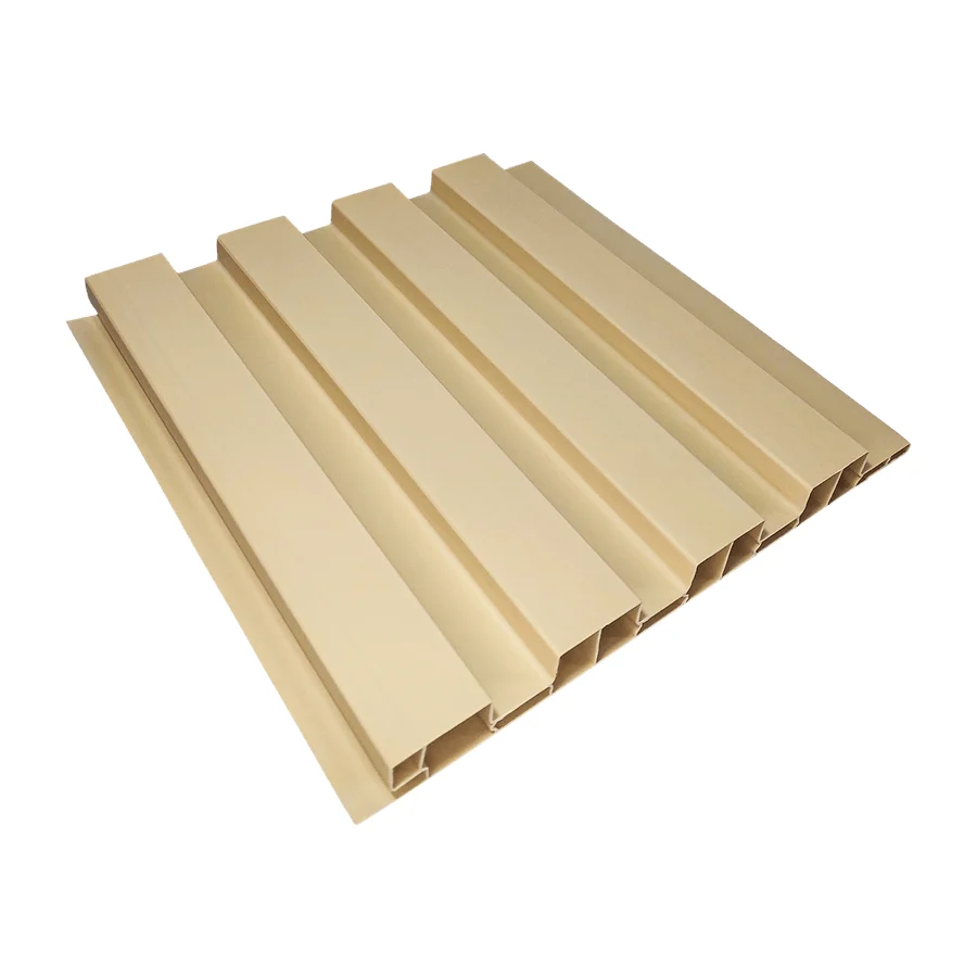 Painel ripado PVC na cor bege, fabricação Belo Santo