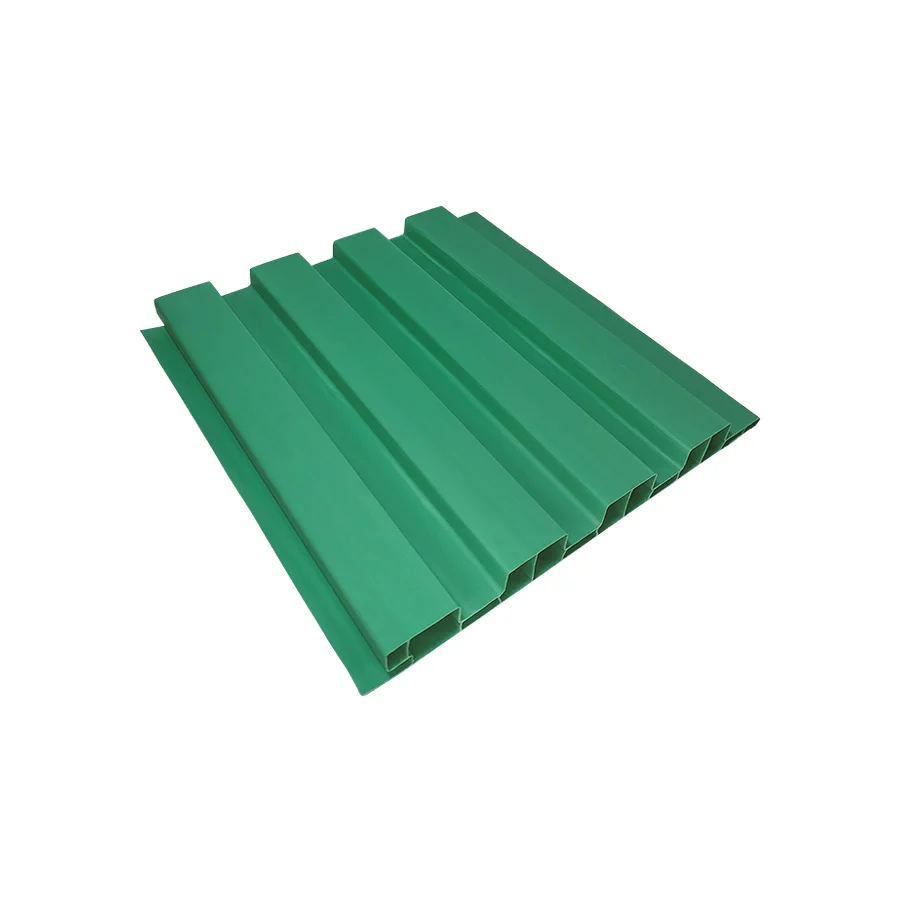 Painel ripado PVC na cor verde, fabricação Belo Santo